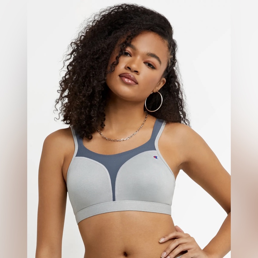 Champion Spot Comfort High-Impact Sports Bra, C Logo